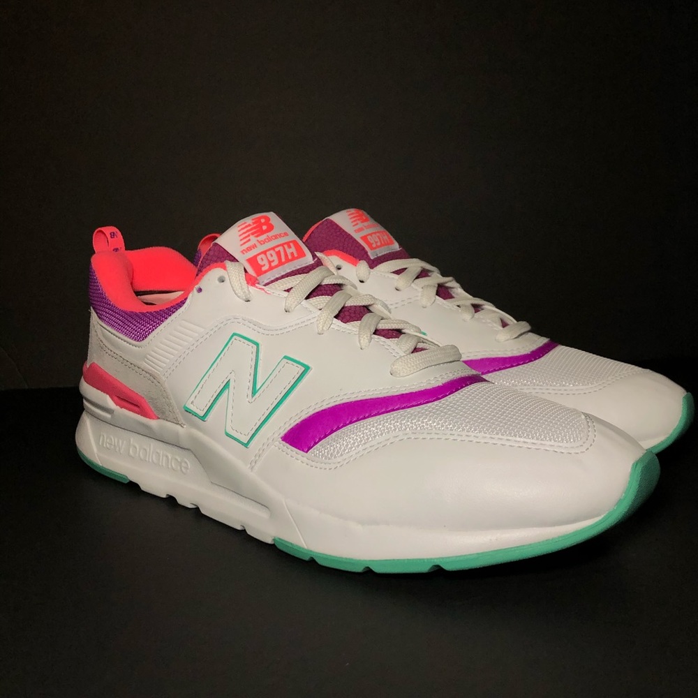 Sold New Balance 997H ‘White Purple’